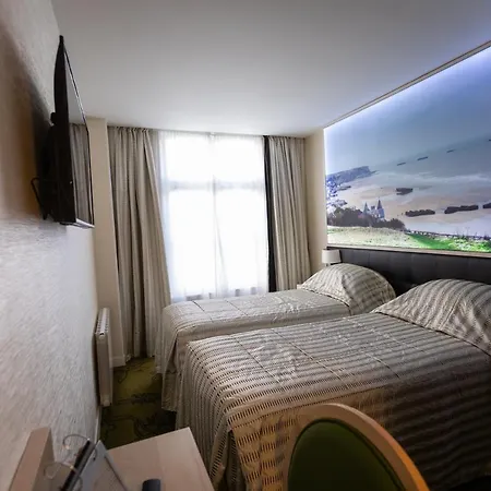 Hotel Churchill Centre 3*