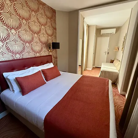 Hotel Churchill Centre 3*