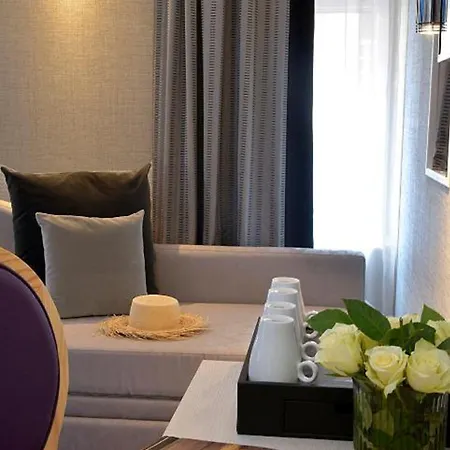 Churchill Centre Bayeux