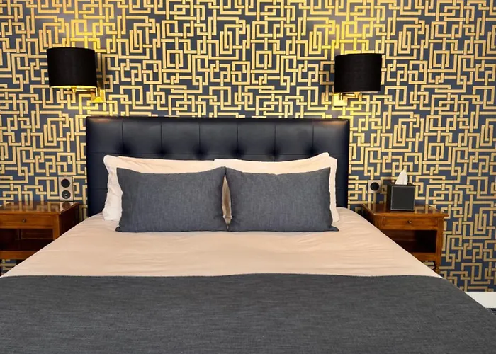 فندق Churchill Centre بايو