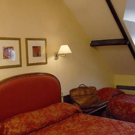 Churchill Centre Hotel 3*