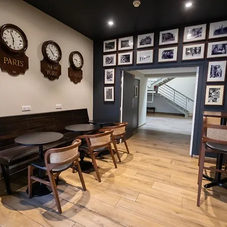 Churchill Centre Hotel