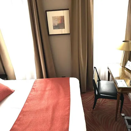 Churchill Centre Hotel 3*