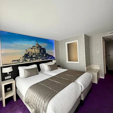 Отель Churchill Centre