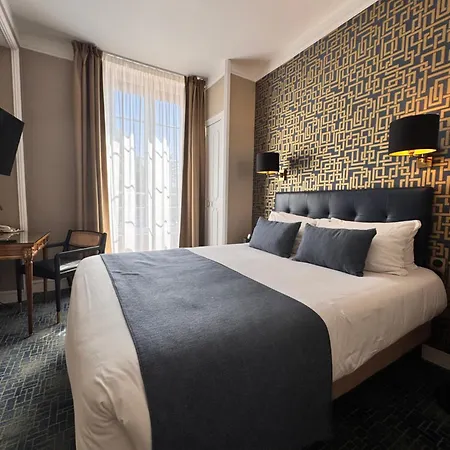 Churchill Centre 酒店 贝叶