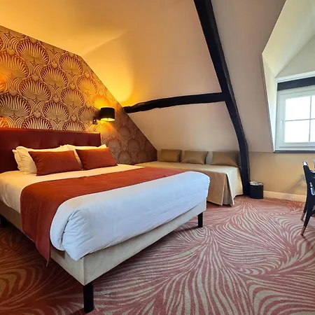 Отель Churchill Centre Байе