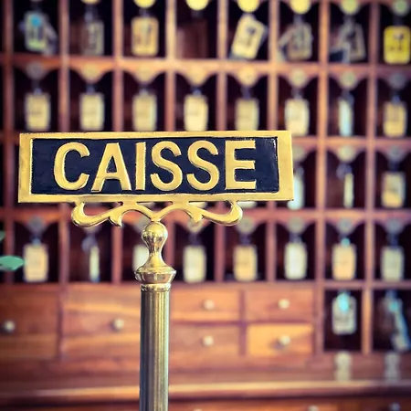 Churchill Centre Отель Байе