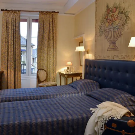 Отель Churchill Centre