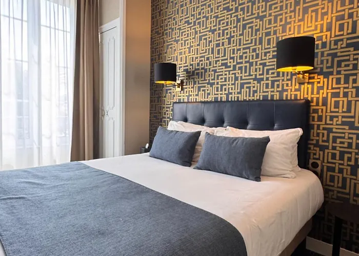 Churchill Centre 3* Байе