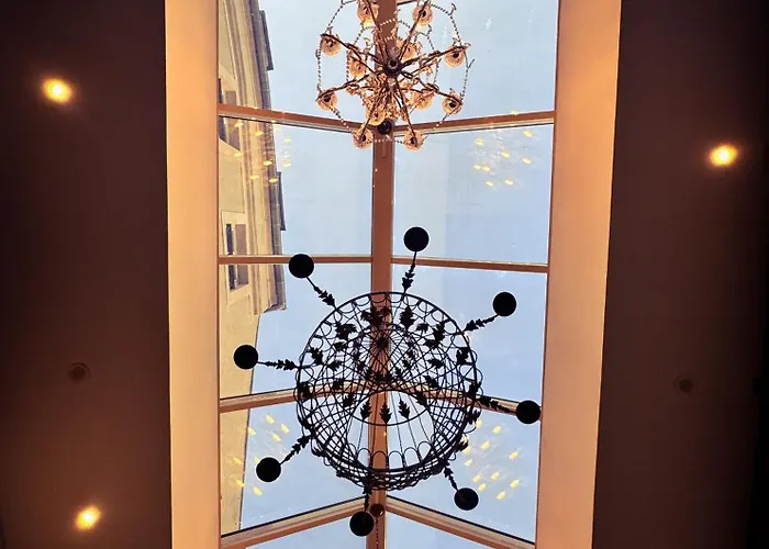 Churchill Centre Отель 3*