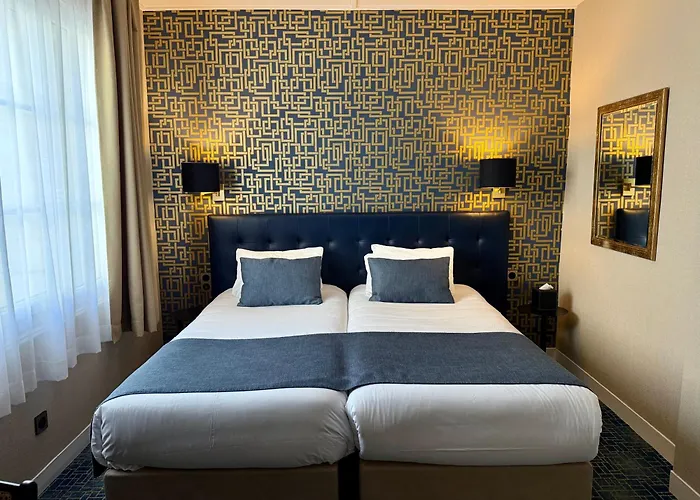 Churchill Centre Hotel 3*